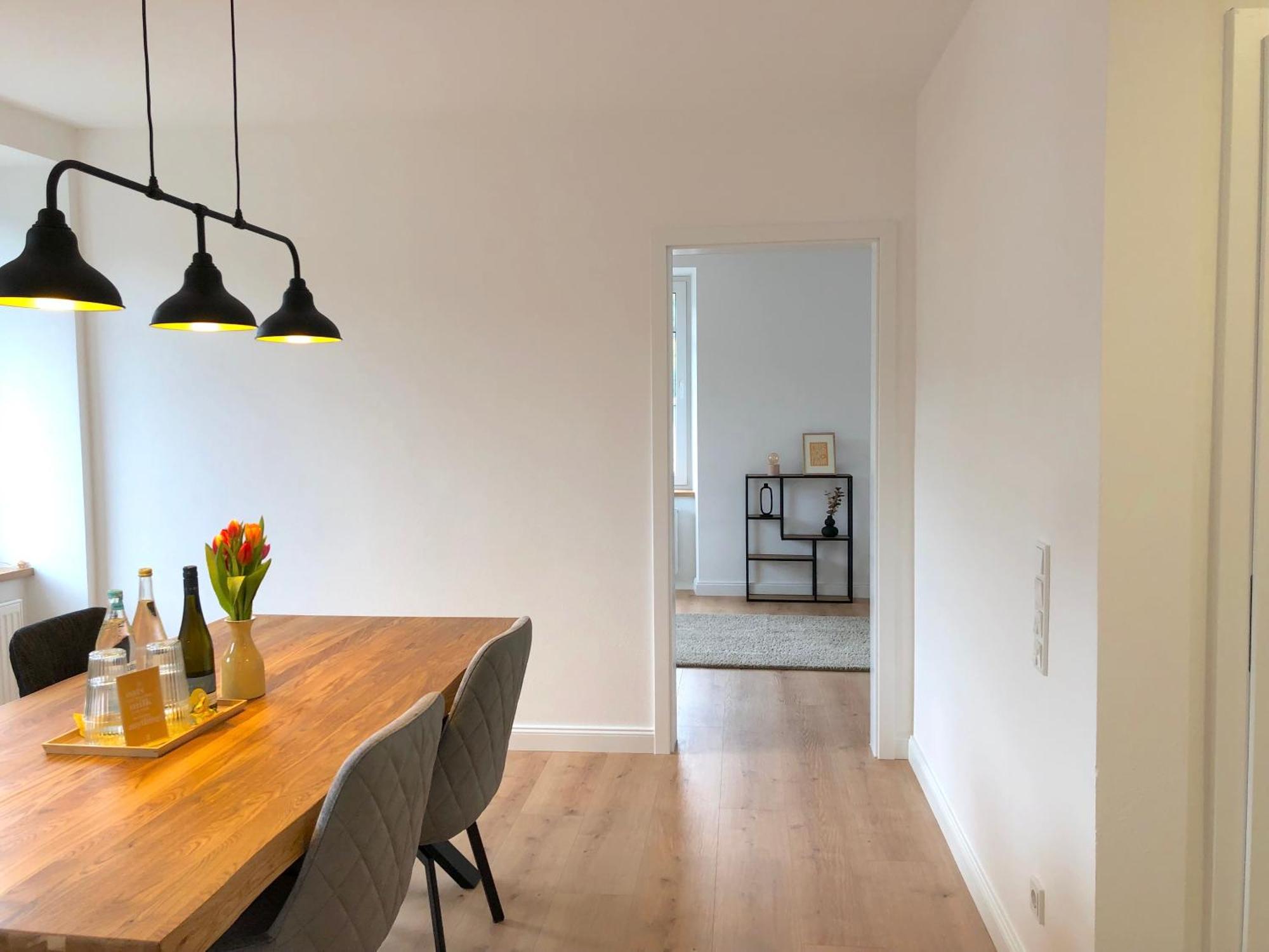 Modernes Apartement Mit Balkon In Toplage! 트라벤트라바흐 외부 사진